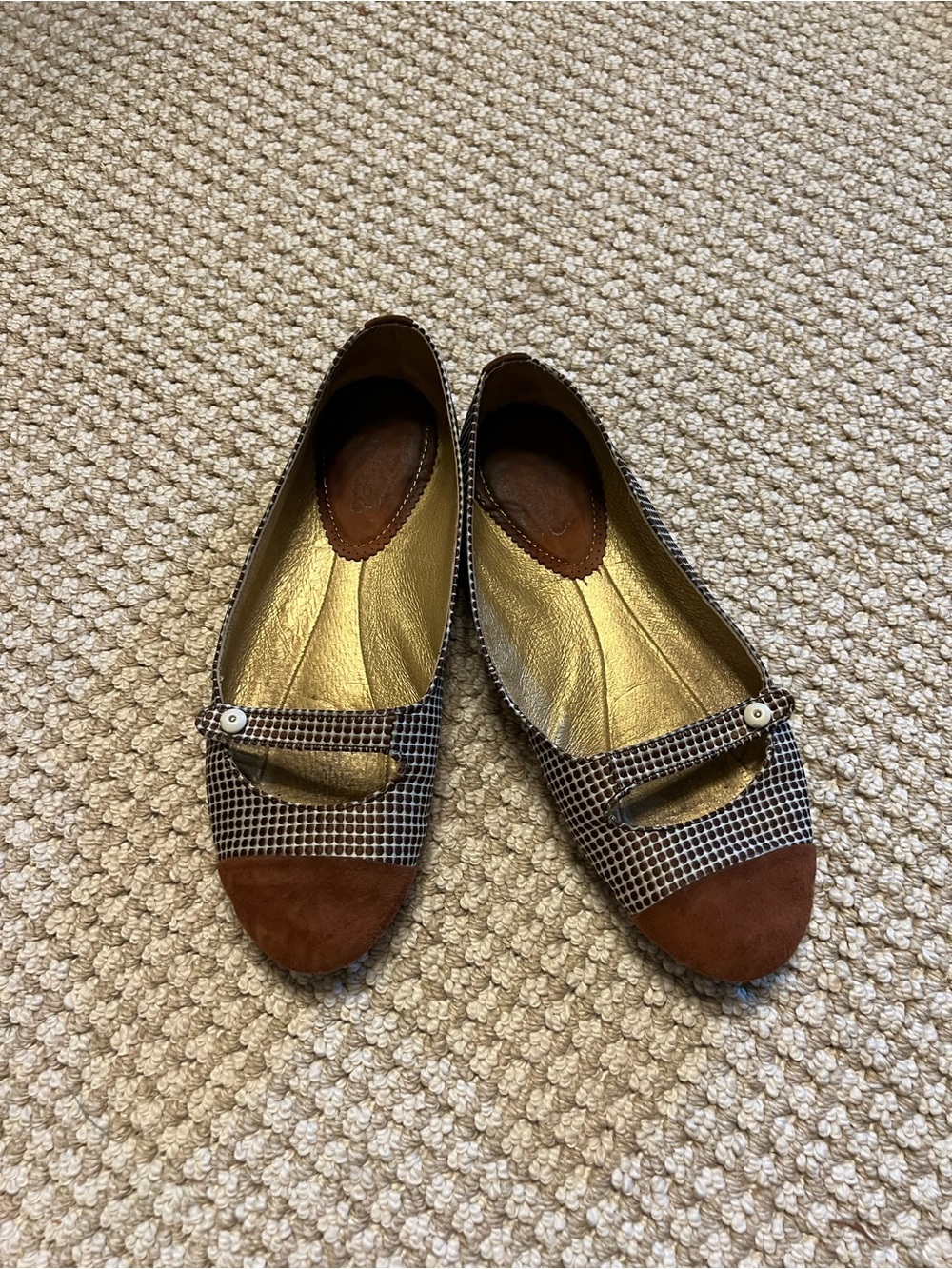 Maloles Brown & white Checkered Ballet Flats